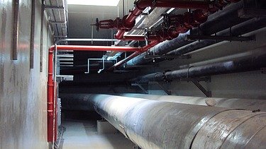 Das Fundament befindet sich ca. 10 m unter der Oberfläche des Campus von Dohas Education City