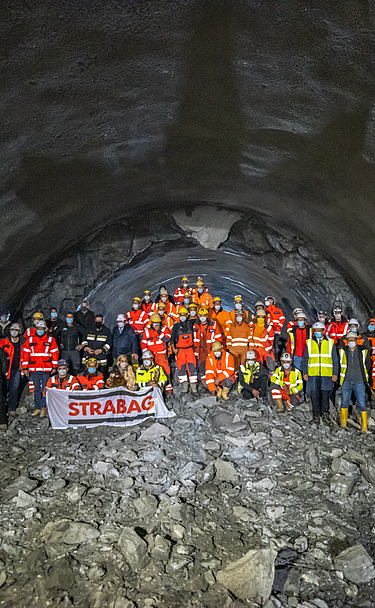 Erneuerung der Einfahrt ins Gardertal im Bereich St. Lorenzen (bei Bruneck) Erneuerung der Einfahrt ins Gardertal im Bereich St. Lorenzen (bei Bruneck)
