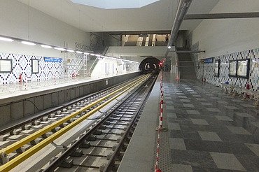 Tunnel für eine U-Bahn Linie Tunnel für eine U-Bahn Linie