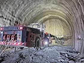 Gladnijci tunnel preparations 